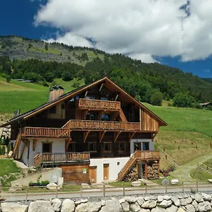 https://le-toi-du-monde.hotels-rhonealpes.com